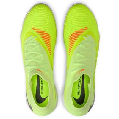 3. Nike Phantom 6 High Academy TF Shoes HQ2277-800