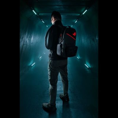 5. Asus ROG Strix Arion ESD-S1C/BLK/G/AS Case