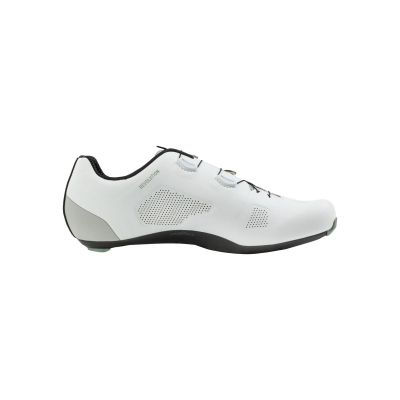 2. NORTHWAVE Revolution cycling shoes white