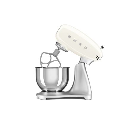 4. SMEG SMF04CREU Kitchen Machine