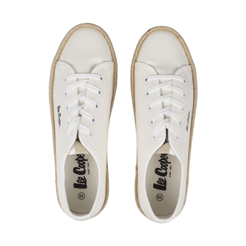 4. Lee Cooper W Shoes LCW-25-44-3217LA