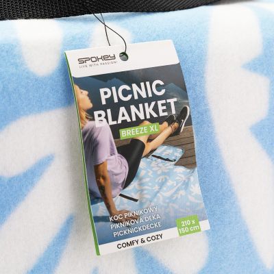 6. Spokey Breeze XL Picnic Blanket SPK-945902