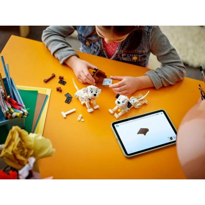 9. LEGO DISNEY 43271 CLASSIC LUCKY & PENNY 101 DALMATIANS PUPPIES