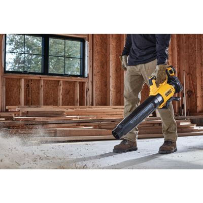 8. 18V DCMBL562N-XJ DEWALT Axial Blower