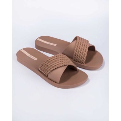 3. Ipanema women's flip-flops Street II fashionable comfortable brown slippers