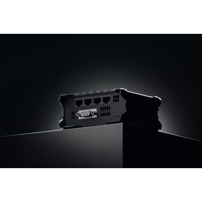 7. Teltonika RUT956 Mobile Network Router