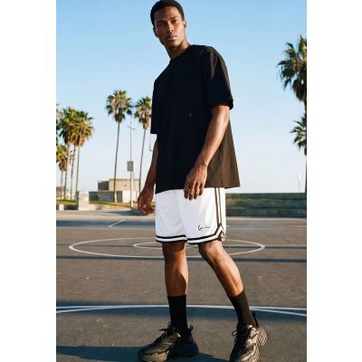 5. Karl Kani men's shorts 6014433