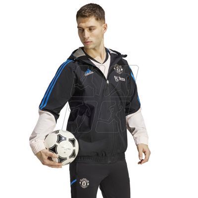 8. Adidas Manchester United AW Jacket M HT4288