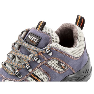 2. NEO tools 82-035 safety shoes