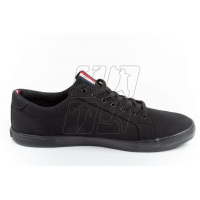 3. Tommy Hilfiger M FM0FM005960GJ sneakers