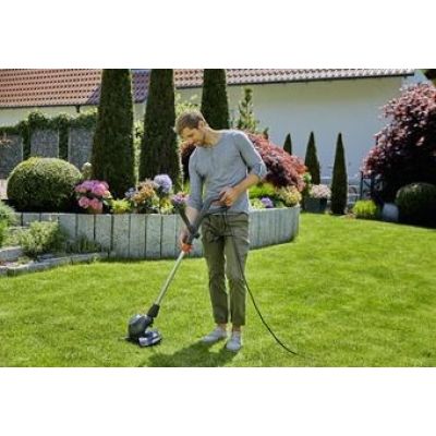 6. Gardena 9874-20 Brush Cutter/Trimmer 650W AC Black, Stainless Steel