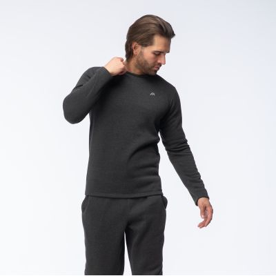 11. Men’s Long-Sleeve Shirt ATHLUXE LS