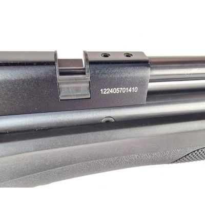 10. BEEMAN CHIEF III PLUS S air rifle with PCP regulator-polymer k. 4.5 mm Ekp