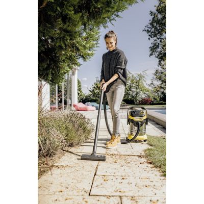 9. Universal Vacuum Cleaner KARCHER WD 5 S V-25/5/22