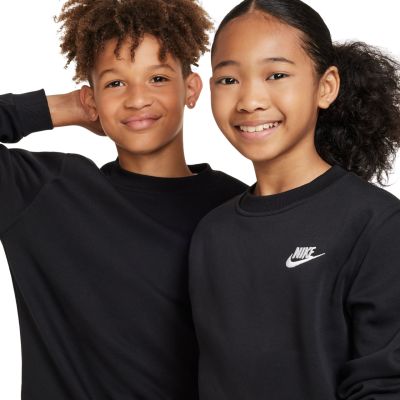 6. Nike Sportswear Club Fleece Kids' Sweatshirt Black FD3006 010