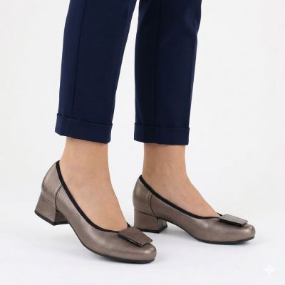 5. Comfortable gold women's block heel pumps M.Daszyński SA279-1 3