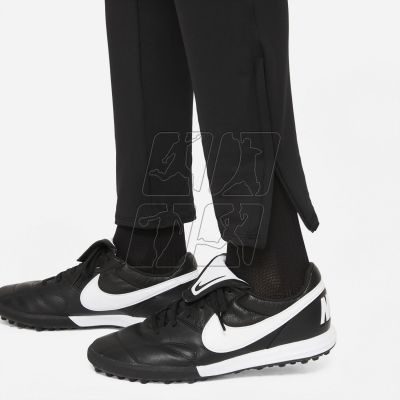 6. Nike Strike 21 W Pants CW6093-010
