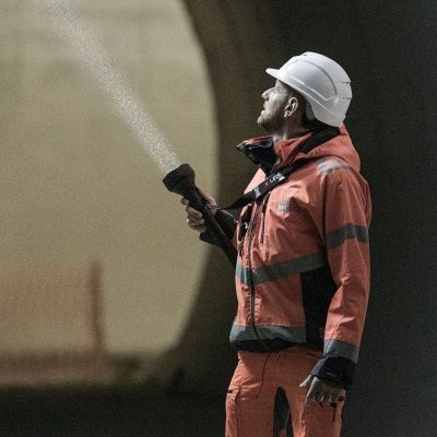 7. Ledlenser P21R flashlight