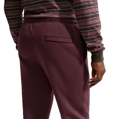 3. Nike Club BB Joggers FN3787-652