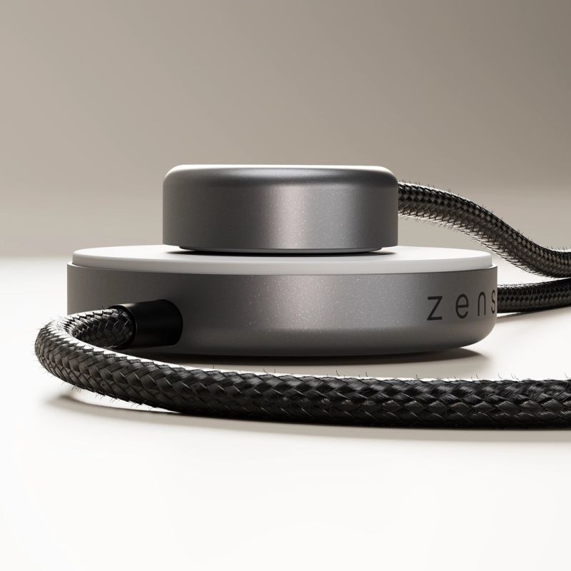 3. ZENS Pro 2 Smartphone, Headset, Smartwatch Gray, White USB Wireless Charging Fast Charging Internal