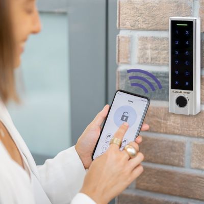 5. QOLTEC TITAN TOUCH CODE LOCK WITH FINGERPRINT READER | RFID | BT 4.0 | CODE | CARD | KEYRING | BELL | IP68