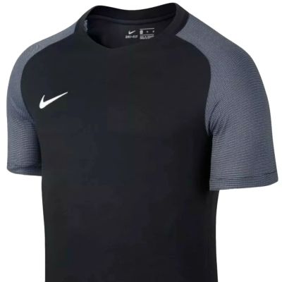 3. Nike Dry Revolution IV Jersey Jr Tee 833018-010 Black S