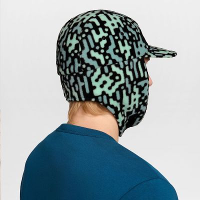 4. Nike Fly Cap HQ0362-010