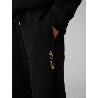 7. Men's 4F jogger sweatpants | Robert Lewandowski RL9KSS26TTROM1950-20S