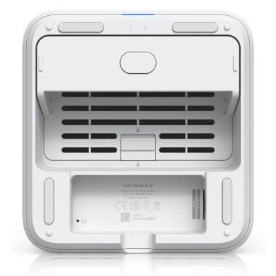 7. Ubiquiti UNAS 2 NAS Desktop Cortex-A Cortex-A57 4 GB White