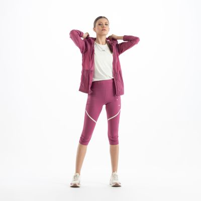 11. Fitanu Selina T-shirt W 92800492559