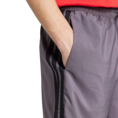 12. adidas Essentials 3-Stripes Chelsea Shorts M JW1902