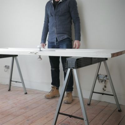 8. STANLEY Folding trestle stand 2 pcs.