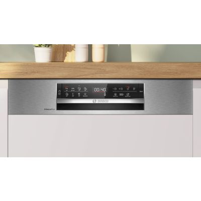 3. BOSCH SMI6ECS10E built-in dishwasher