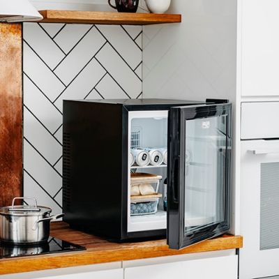 12. Thermoelectric cooler ADLER AD 8088