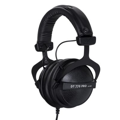 34. Beyerdynamic DT 770 PRO 32 OHM - Closed Studio Headphones