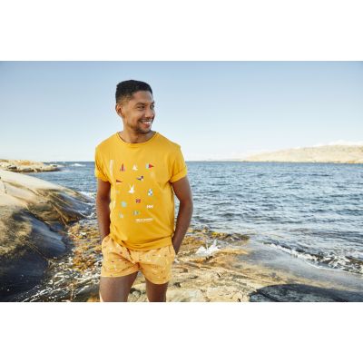 19. Helly Hansen Men's Cadiz Trunk 34253 328