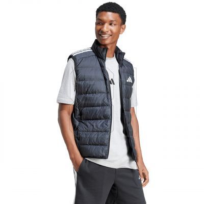 9. adidas Essentials 3-Stripes Single Jersey M JE6396