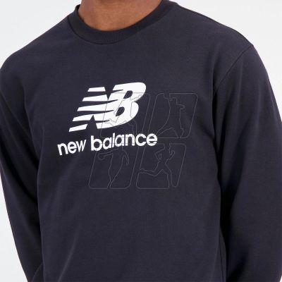 4. New Balance Essentials Stacked Logo Frenc M MT31538BK sweatshirt