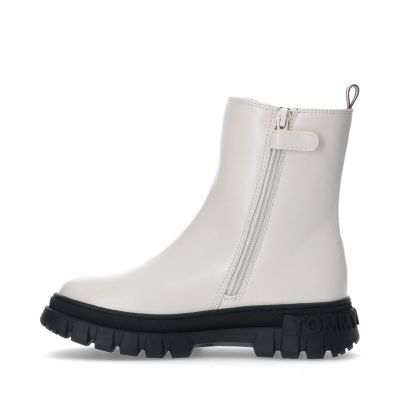 3. Tommy Hilfiger Bootie Ivory T3A5-33058-1355101-101