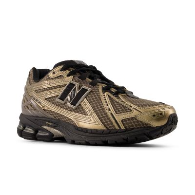 5. New Balance unisex sports shoes U1906RCJ
