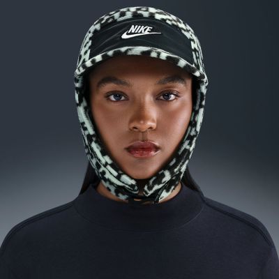6. Nike Fly Cap HQ0362-010