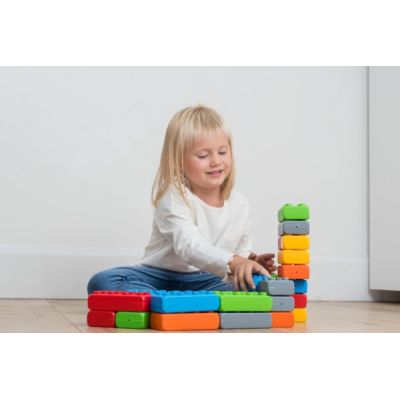 7. Marioinex "junior bricks" building blocks, 60 pieces