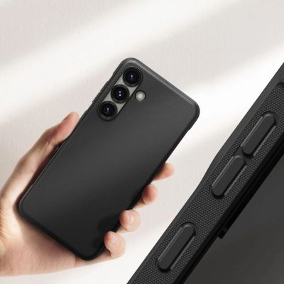 5. Ringke Onyx Case for Samsung Galaxy S25+ - Black