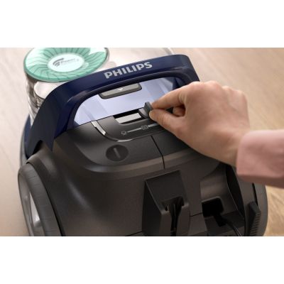 36. PHILIPS PowerPro Active FC 9555/09 vacuum cleaner