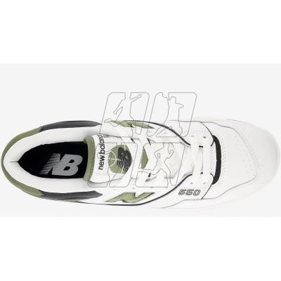 3. New Balance BB550DOB sports shoes