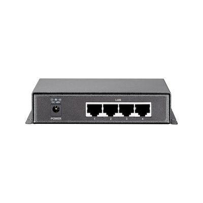 2. LevelOne GEP-0520 Switch - 4 x 10/100/1000 PoE + 1 x 10/100/1000 - Desktop