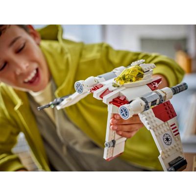 10. LEGO Star Wars 75432 V-19 Starfighter Torrent