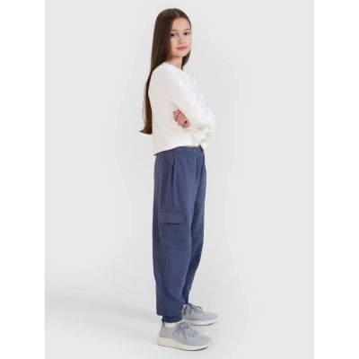 3. Girls' jogger sweatpants 4F 4FJWSS25TTROF1135-22S