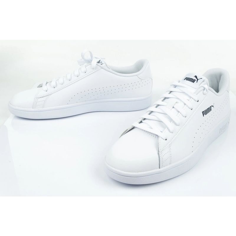 19. Puma Smash v2 W 365213 02 sports shoes