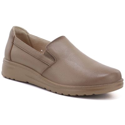 6. Women's leather slip-on wedge shoes, beige, Potocki JE19505